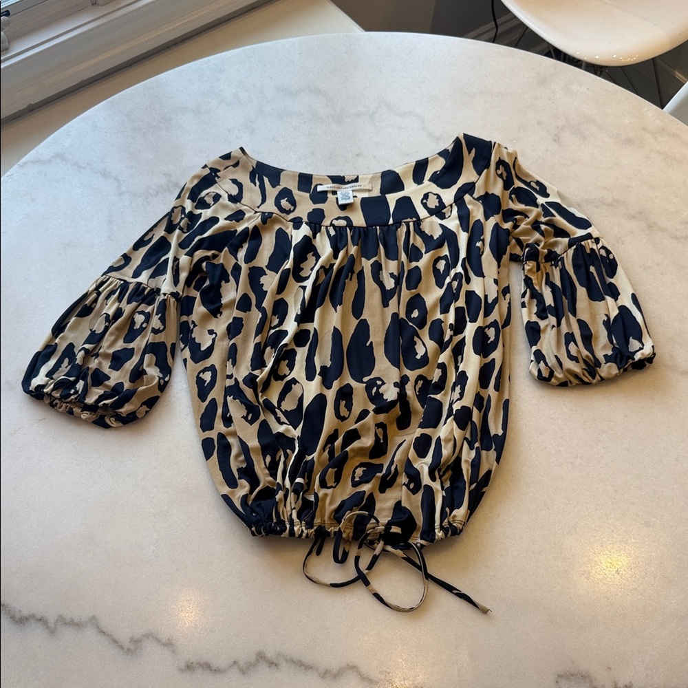 Diane Von Furstenberg Black and Tan Leopard Blouse